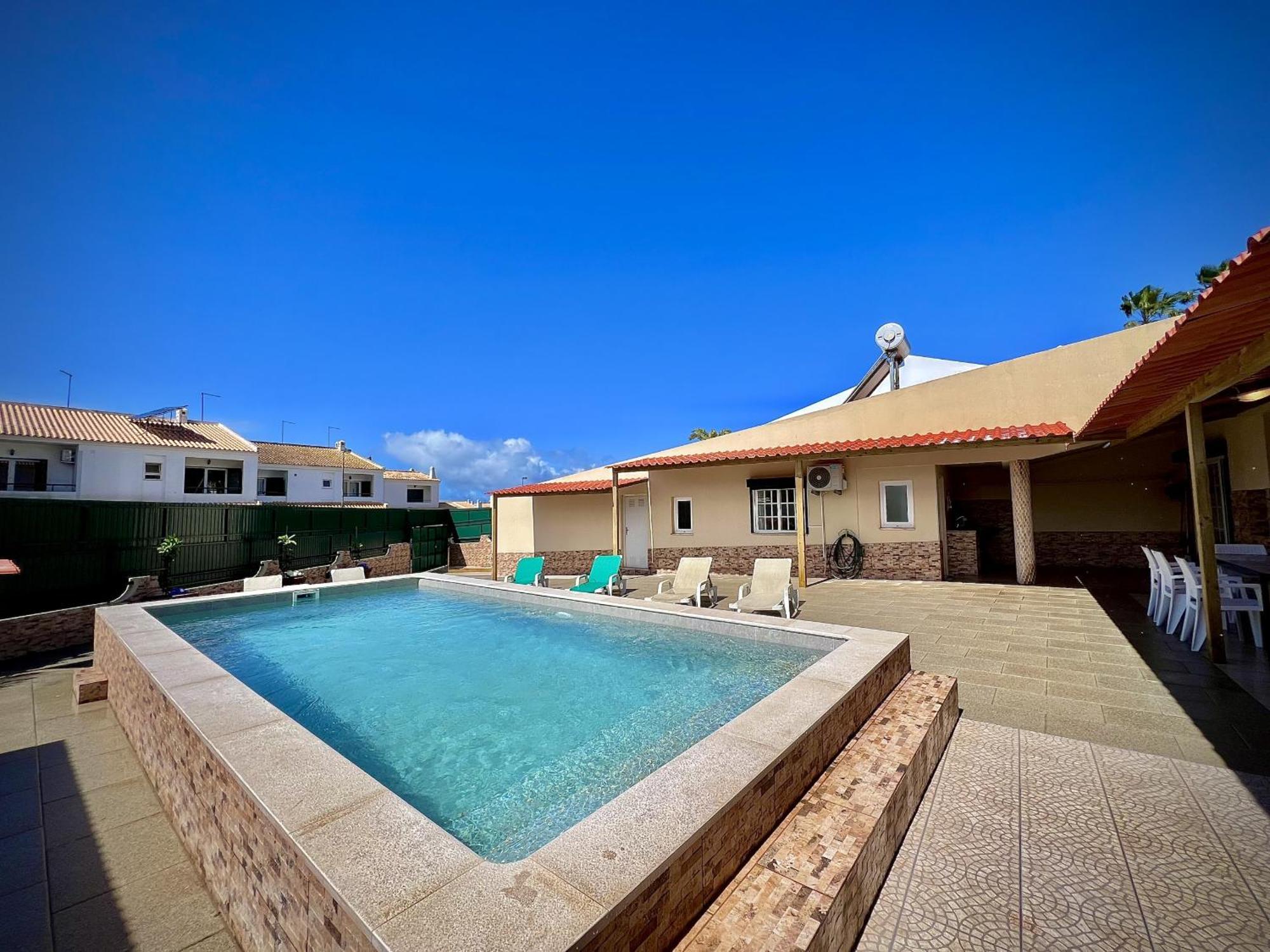 Albufeira Summer Villa 2 With Pool By Homing Exterior photo